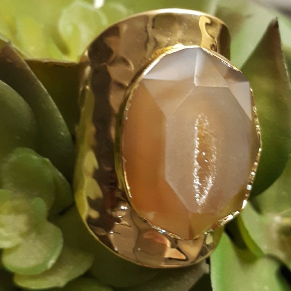 New Titanium Window Druzy Adjustable Gold Ring. - Picture 4 of 8